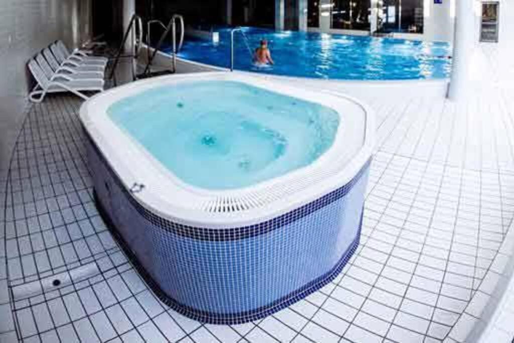 Premium Apartment For Jewish Quarter & Old Town Plus Pool Cracovie Extérieur photo